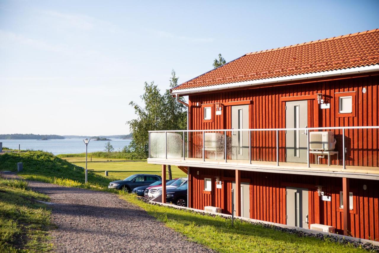 Skärgårdsbyn Hotell Sankt Anna Exteriör bild