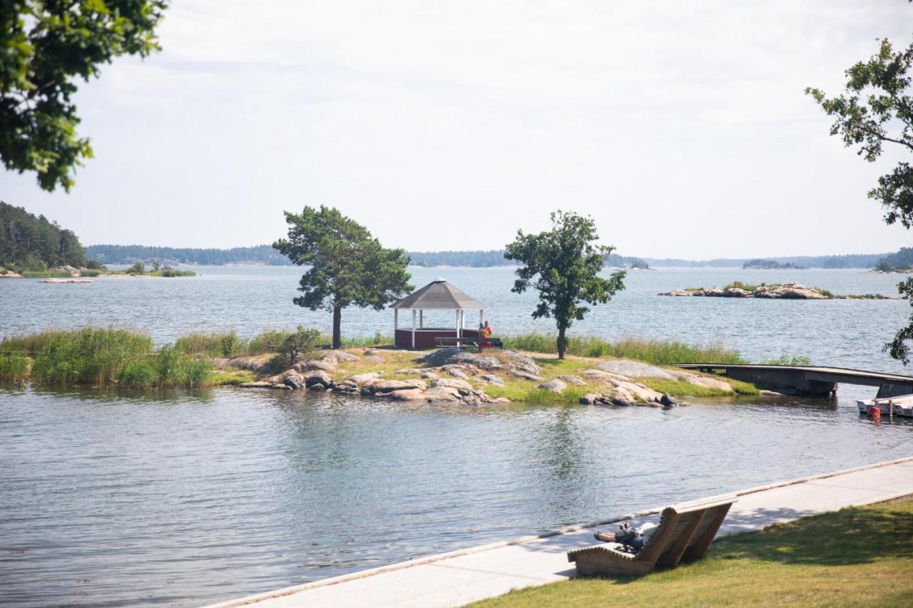 Skärgårdsbyn Hotell Sankt Anna Exteriör bild